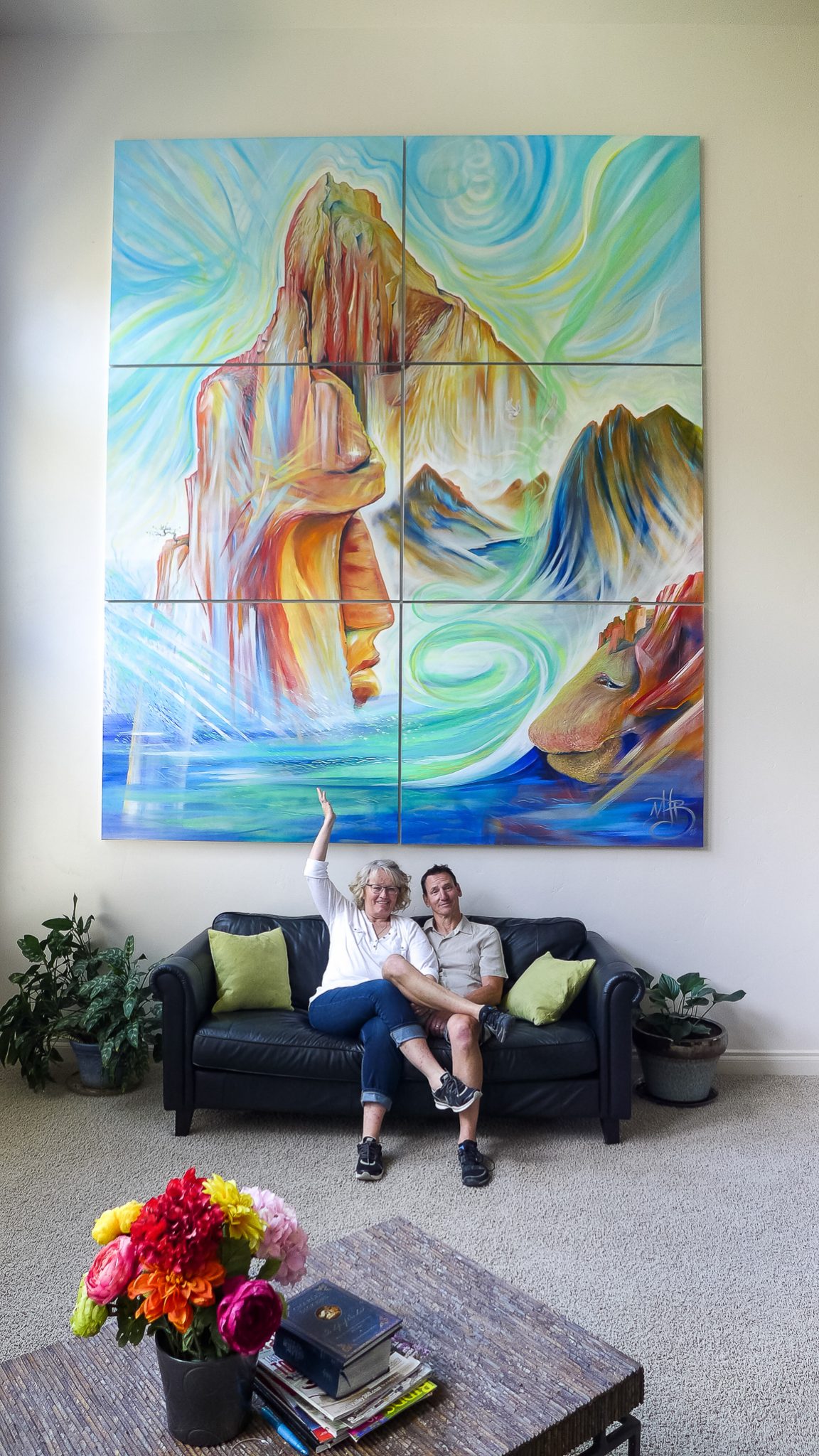 Happy clients with new painting